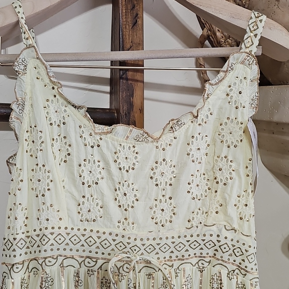 Ananta Maxi Dress - Picture 2 of 12
